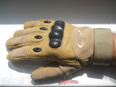   Oakley Tactical Gloves PRO 